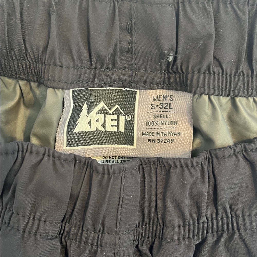 REI Black Water Resistant Pants - Picture 3 of 8